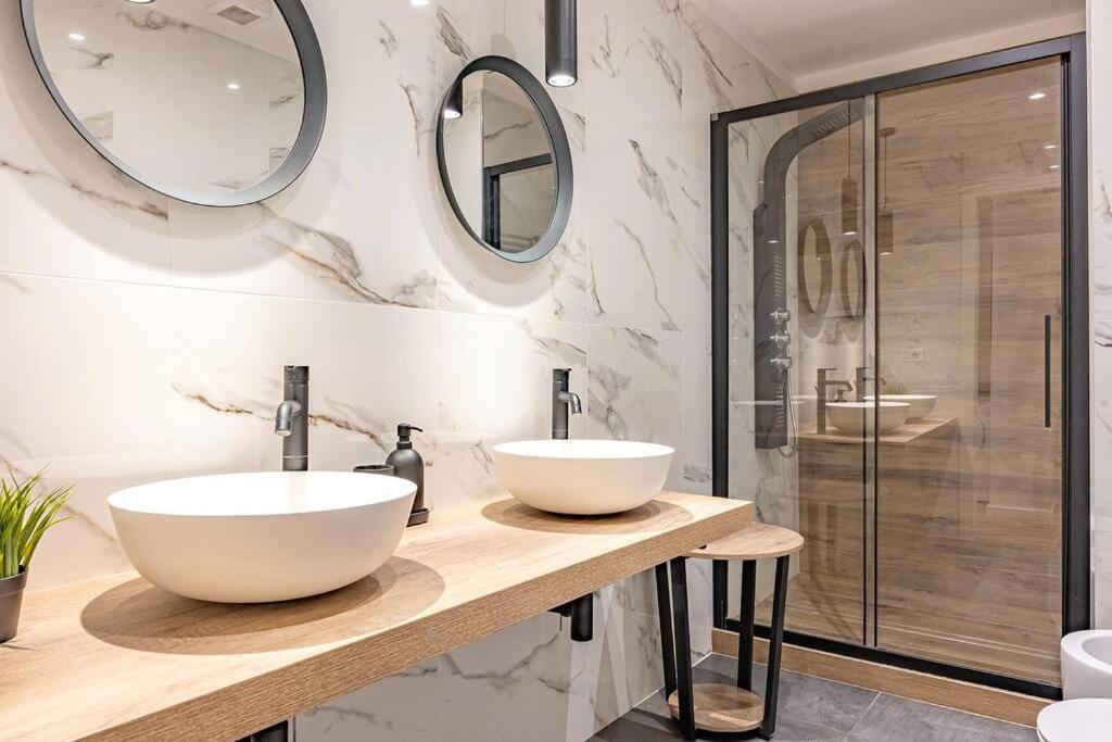 شقة Guest Planet - Stylish Flat Bisceglie M1 ميلان المظهر الخارجي الصورة