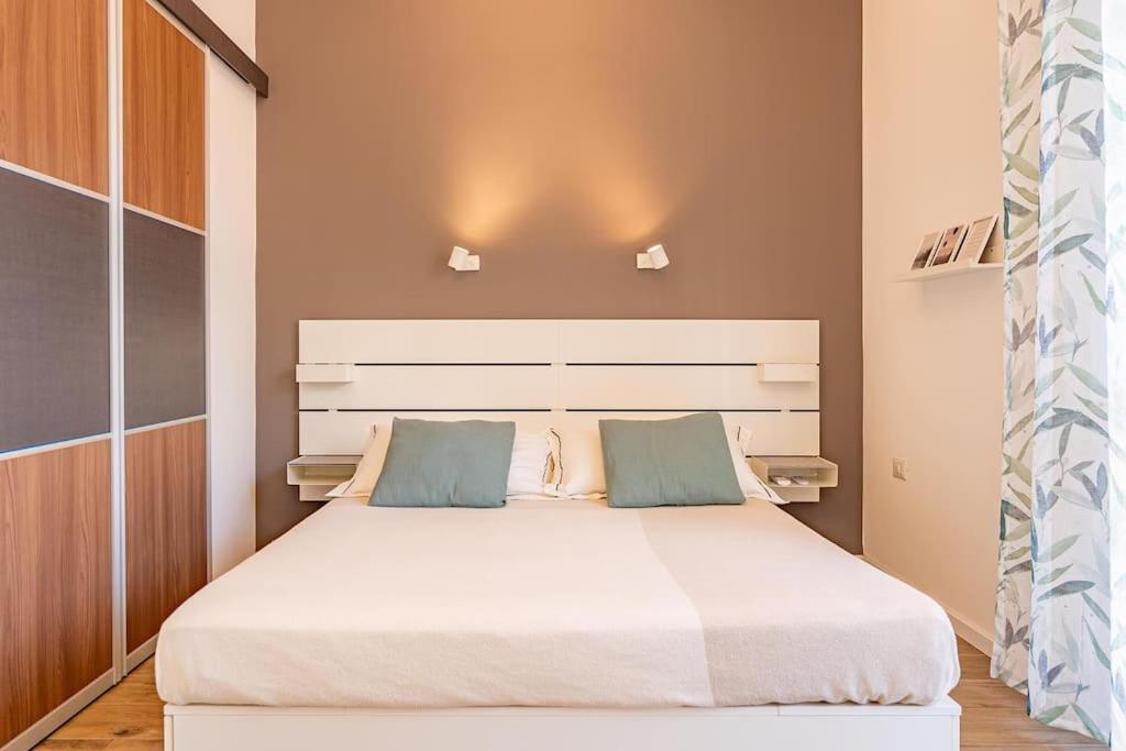 شقة Guest Planet - Stylish Flat Bisceglie M1 ميلان المظهر الخارجي الصورة