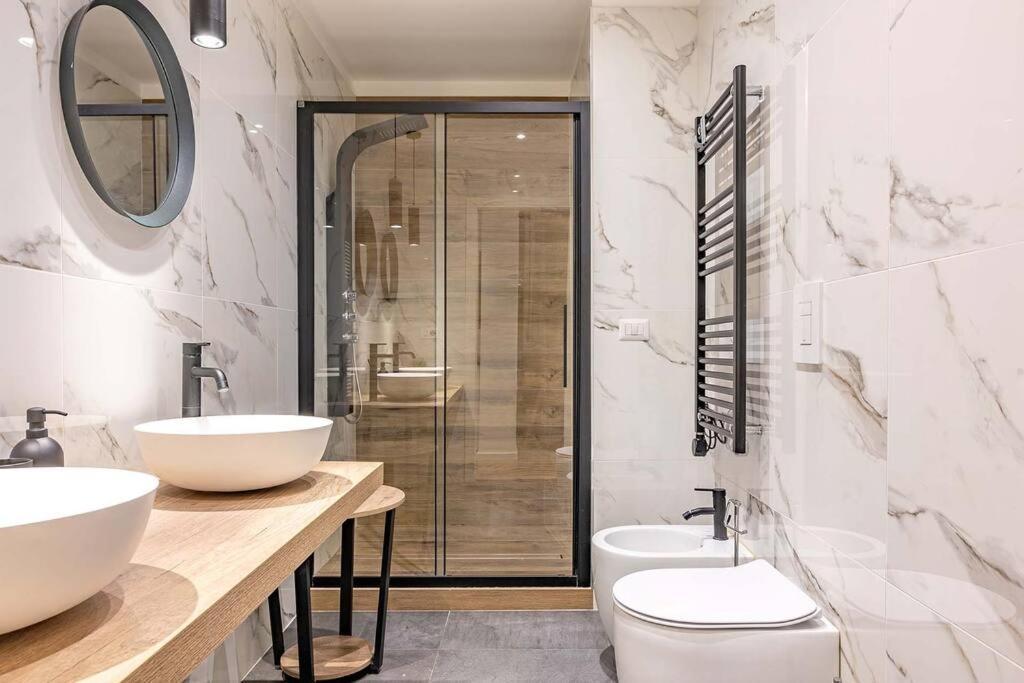 شقة Guest Planet - Stylish Flat Bisceglie M1 ميلان المظهر الخارجي الصورة